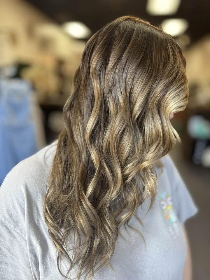 Honey Caramel Dimensional Balayage